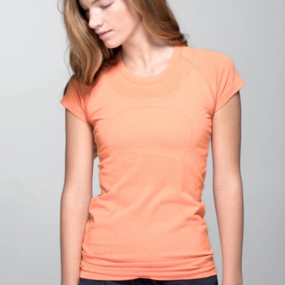 Lululemon Swiftly tech salmon size 0